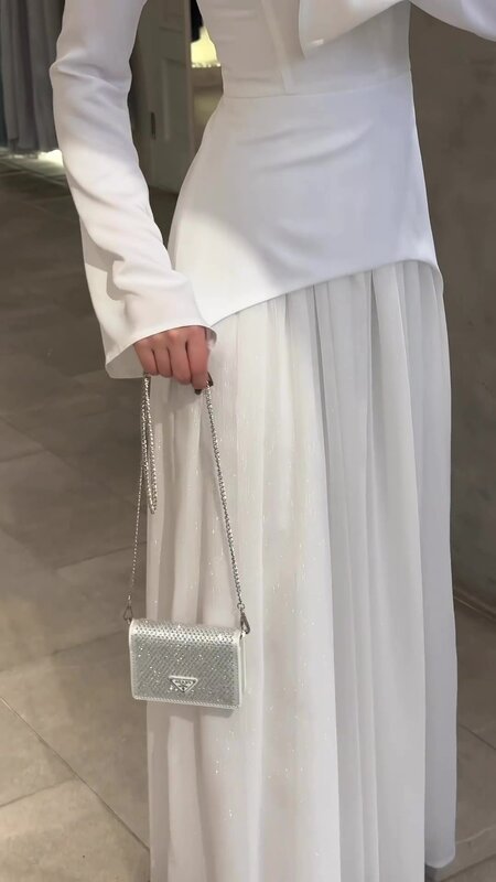 Fancy Elegant White Long Evening Dresses maniche lunghe abiti da ballo formali arricciati abiti da ballo con collo alto a trapezio arabo saudita