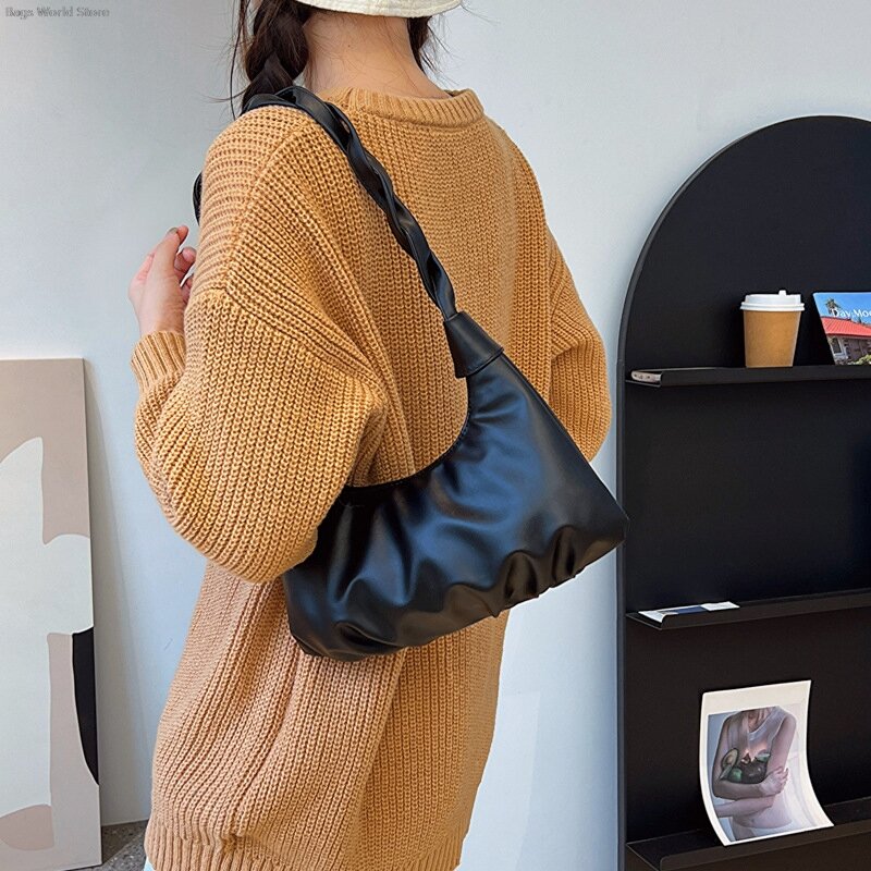 Fashionable Shoulder Bag New Women S Casual And Minimalist Handbag Underarm Bag