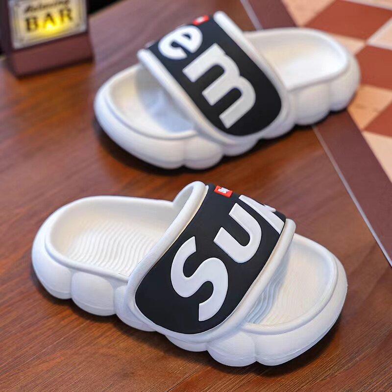 2024 New Fashion Aged 2-8 Children Summer Slippers Seabeach Sandal For Boys Slides Outdoors Non-slip Flip Flops Home Kids Shoes