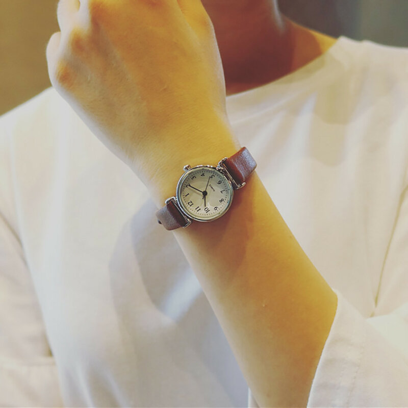 Klokken/Horloges Prinselijk Gul Quartz Polshorloges Vrouwen Quartz Horloge Accurate Quartz Vrouwen Quartz 33 Diametr Womens Horloge