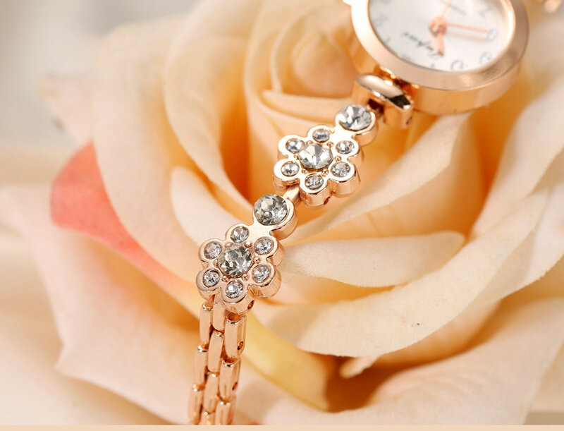 ساعة يد كوارتز الأميرة النسائية ، كوارتز دقيق ، لون ذهبي ، ماركة فاخرة ، 2023