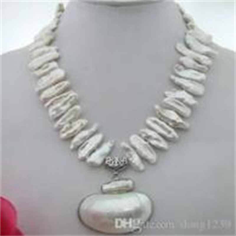 Collar con colgante de perla Biwa y concha blanca, 25mm