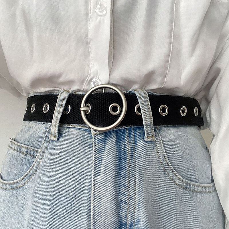 Cinturón Unisex hueco de hebilla redonda cuadrada de corazón de aleación, cinturón de lona decorativo versátil para mujer, cinturón negro de estilo Ins de moda