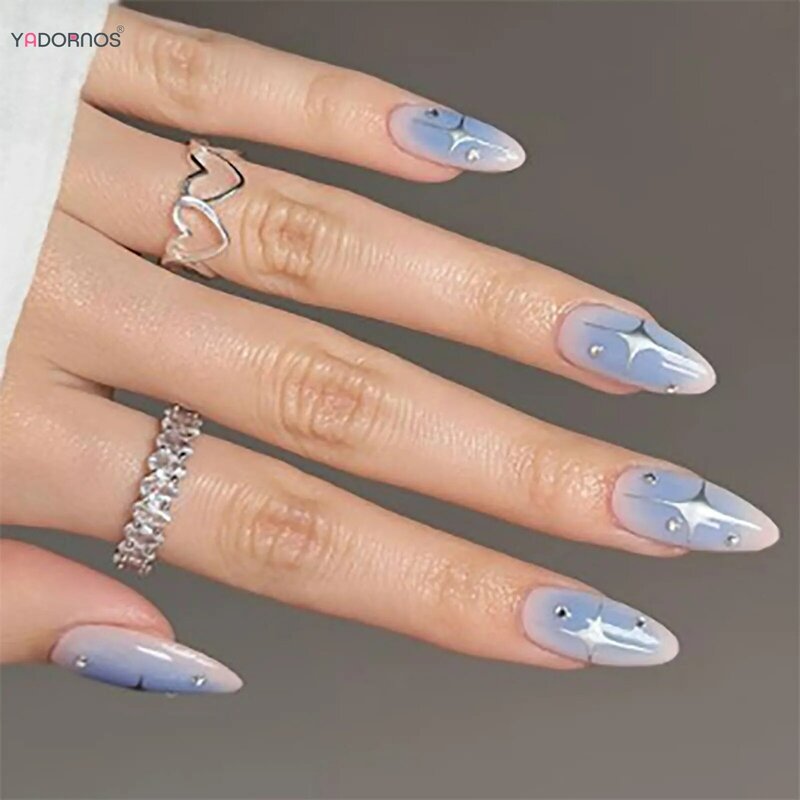 Y2K ragazze mandorle unghie finte gradiente blu stampa su Nail Star stampato copertura completa indossabile unghie finte suggerimenti per le donne Manicure fai da te