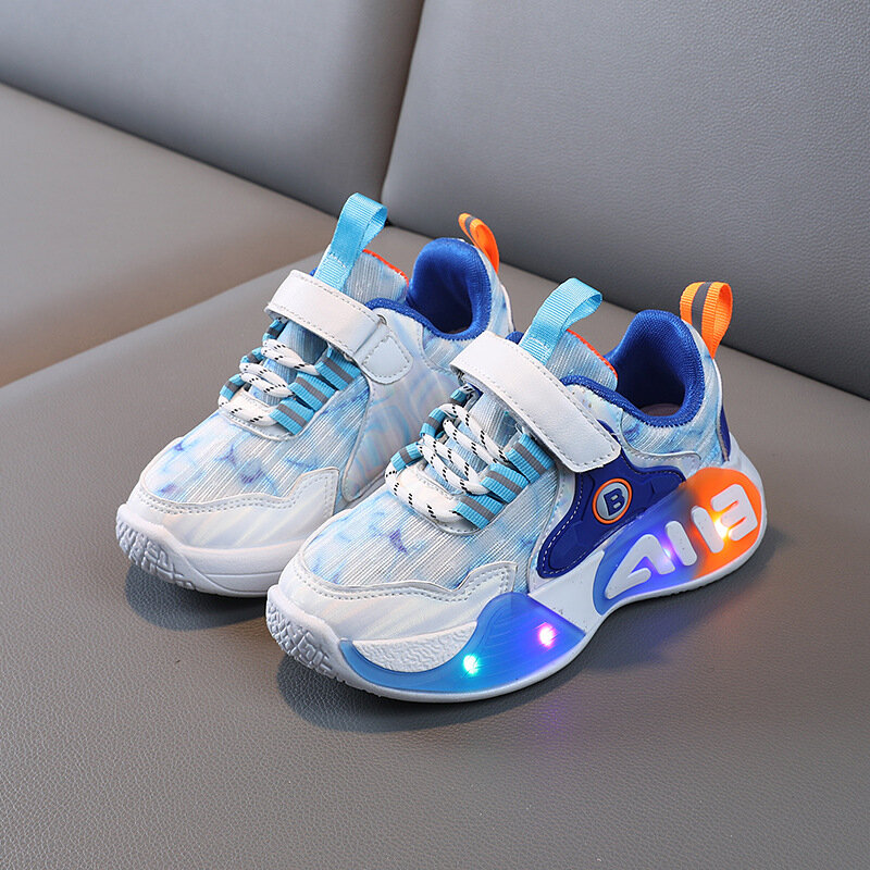어린이용 LED 러닝화, 가벼운 스포츠 신발, 용수철 신상 패션, 통기성 메쉬 신발, 2024