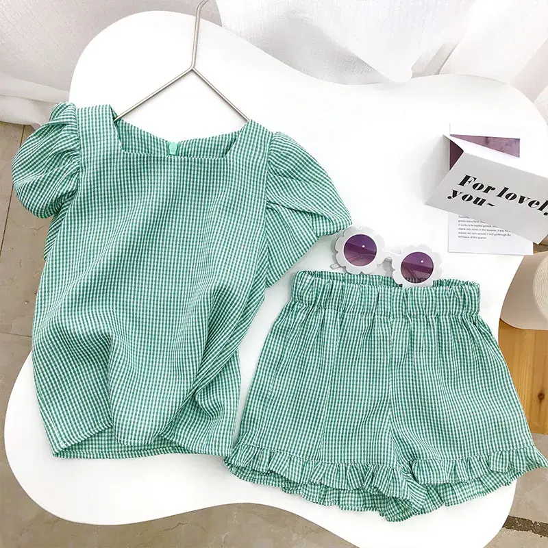 Bär Führer Mädchen Kleidung Sets 2023 Sommer Kinder Kleidung Floral Chiffon Halter + Bestickten Shorts Stroh Kinder Kleidung