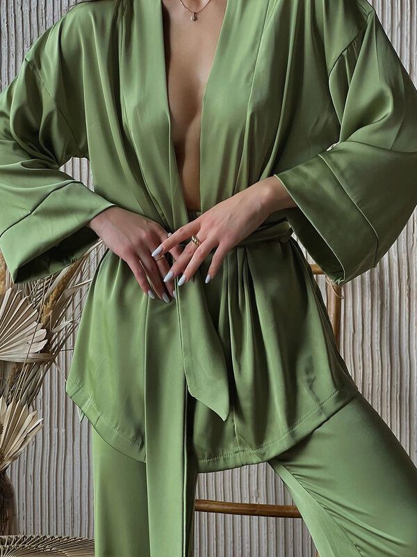 Marthaqiqi ชุดนอนผู้หญิงแบบลำลองชุดนอนคอวีเซ็กซี่แขนยาวผูกเชือกชุดนอนสตรีทรงหลวม