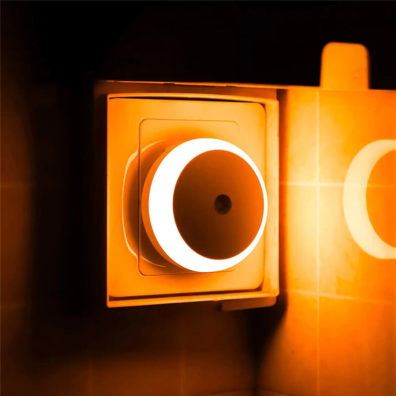 EU Plug LED Round White Night Light Dusk To Dawn Sensor Smart Wall Lamp For Bathroom Bedroom Kitchen Corridor Energy Saving Lamp