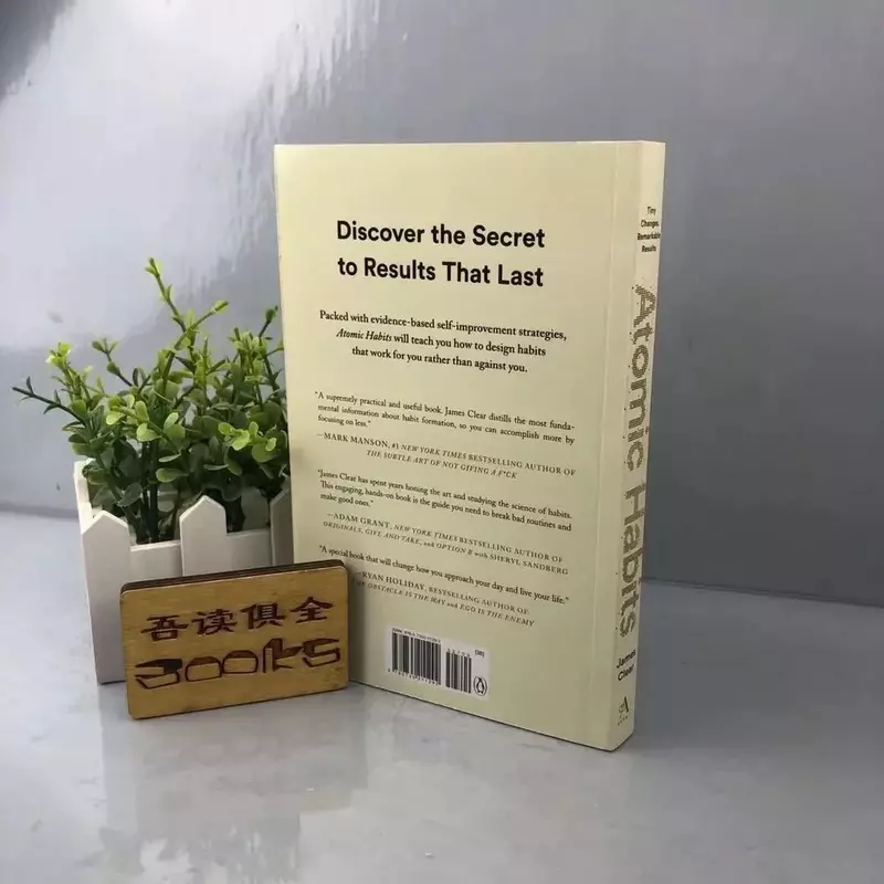 Hábitos Atômicos Por James Livros claros de autogestão, uma maneira fácil e comprovada de construir bons hábitos e quebrar maus hábitos