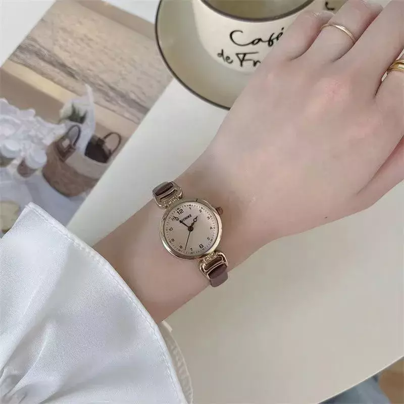 Jam tangan kuarsa 2024 jam tangan wanita tali tipis kulit PU jam tangan wanita warna polos jam tangan hadiah Wanita Mode Relojes Para Mujer
