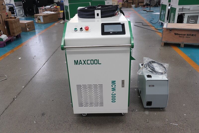 Mcw-3000 3 w 1 MaxCool 1500w 2000w 3000w ręczna maszyna do cięcia laserowego metalu