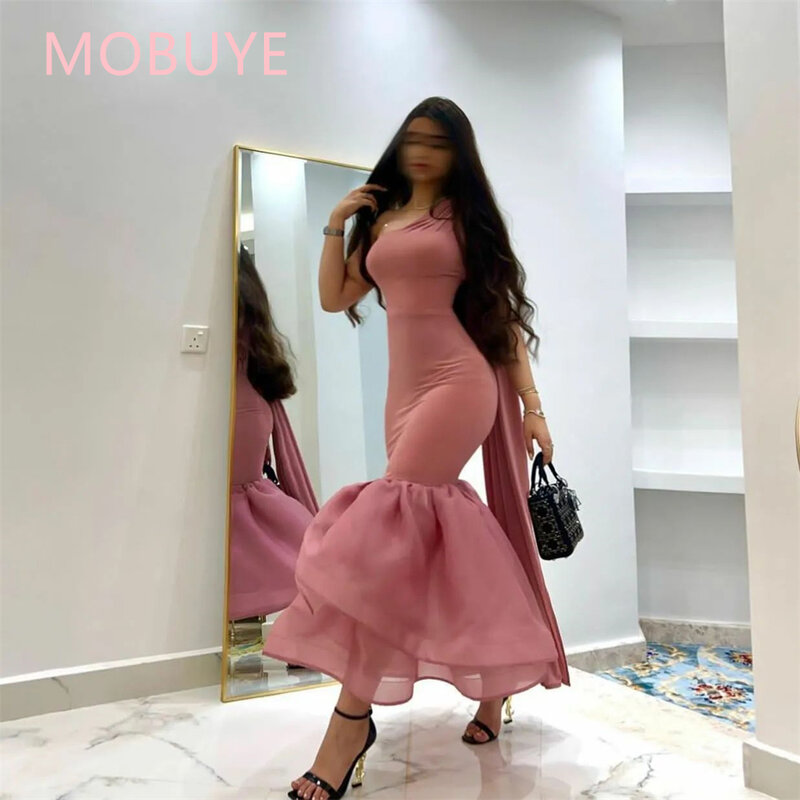 Mobuye 2024 Arab Dubai One Shoulder Ballkleid kurze Ärmel mit knöchel langen Abend mode elegantes Party kleid für Frauen