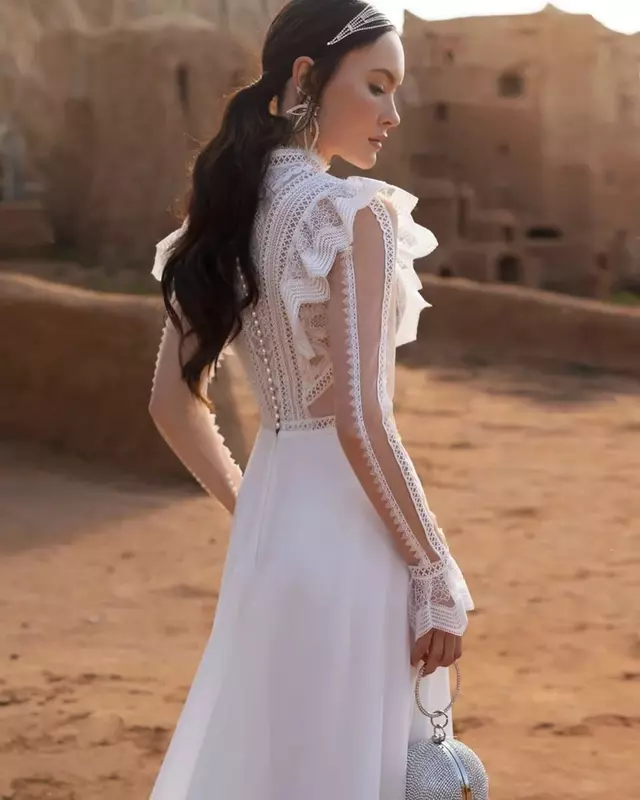 Robe de mariée en tulle à manches longues, ligne A, col haut, dentelle appliquée, entièrement plissée, boutonnée, romantique, robe de mariée personnalisée, magnifique
