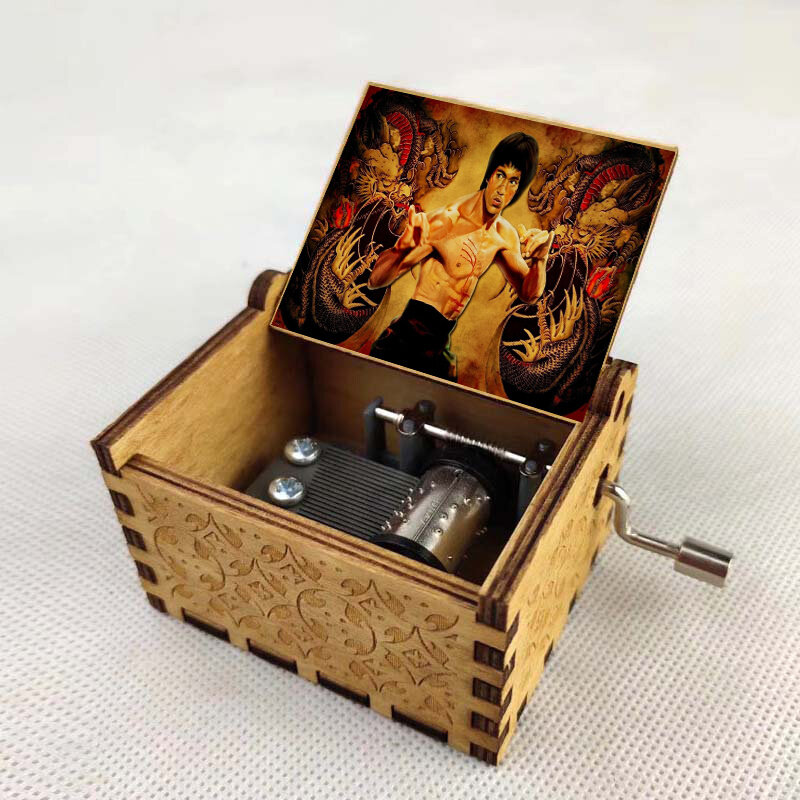 Caja de música de madera para niños, juguete mecánico Vintage de dibujos animados de Luffy Ace, artesanías de madera, regalo de Año Nuevo, nuevo diseño