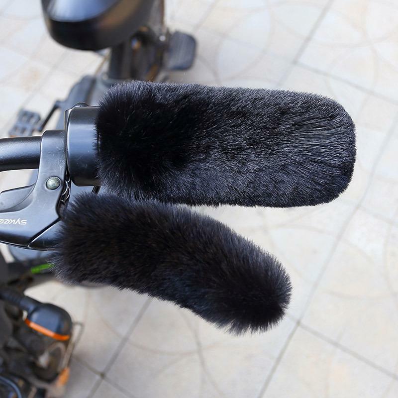 Uchwyt dźwigni hamulca ciepły miękki pluszowy uchwyt rowerowy uchwyt obejmuje pogrubione antypoślizgowe ochraniacz na dłoń akcesoria rowerowe na długie przejażdżki