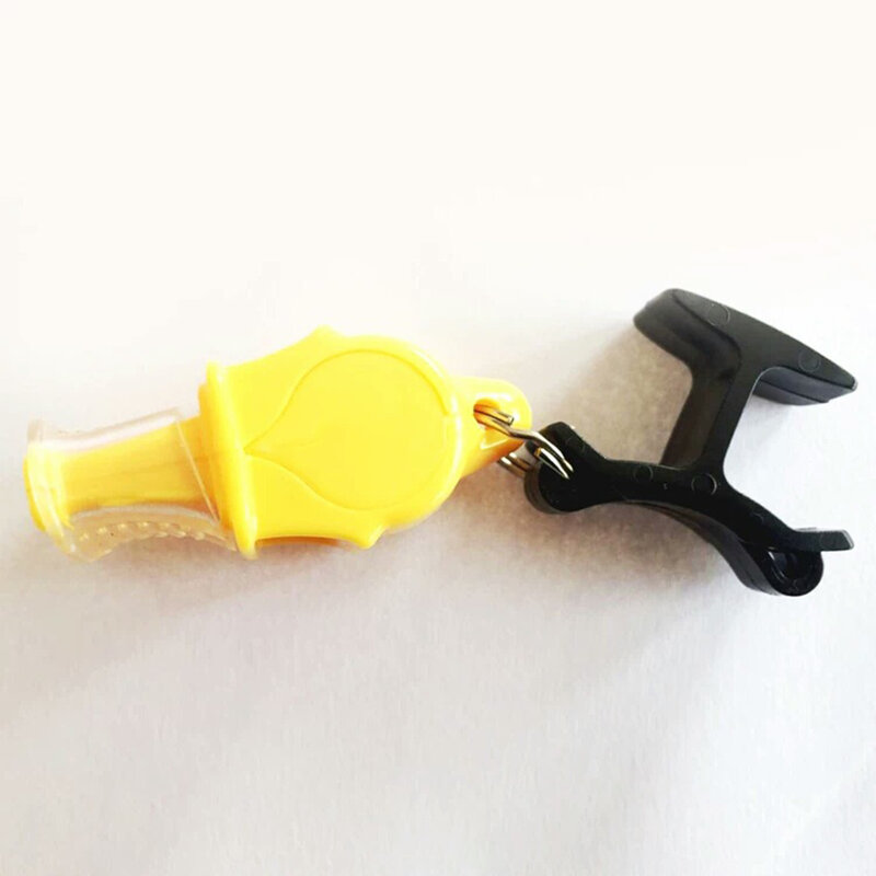 1x Whistle Finger Clip Football Referee Whistle Finger Grip Finger Holder Clamp For Basketball Trainer Fingers Clamp Accessories