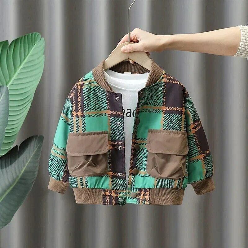 Chłopięca kurtka w kratę 2023 Wiosna i jesień Nowy zagraniczny styl Odzież wiosenna dla dzieci Chłopiec Koreański płaszcz Mundur bejsbolowy 2-10 lat