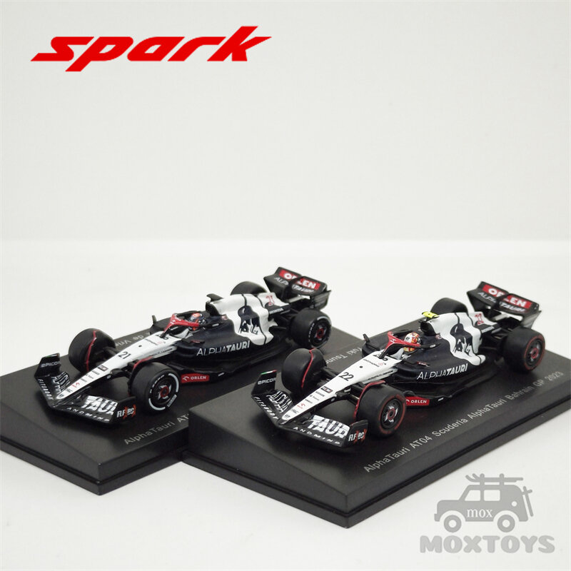 Spark-Modèle réduit de voiture F1 Scuderia Alphaterminated, modèle moulé sous pression, AT04, n ° 21, Nyck, n ° 22, Yuki, 1:64, 2023