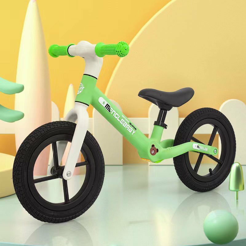 Sepeda Keseimbangan Anak-anak Sepeda Skuter Taxiing 2-6 Tahun Anak-anak Walker Naik Mainan Bicicleta