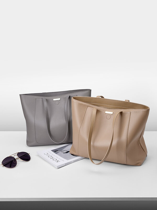 Sinn für Luxus große Kapazität Big Bag Damen 2024 neue trend ige Pendler Einkaufstasche vielseitige One-Shoulder Leder Frauen