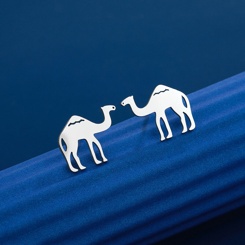 Изящные серьги-гвоздики Kinitial в виде верблюда для женщин и девушек, ювелирные изделия из нержавеющей стали в виде животных, любимых животных, маленькие серьги в подарок