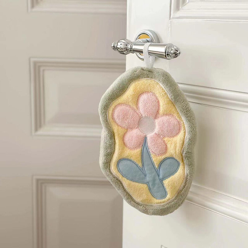 Handuk tangan Tulip Coral Velvet lucu, kain pembersih kamar mandi lembut menyerap air, handuk gantung untuk anak-anak