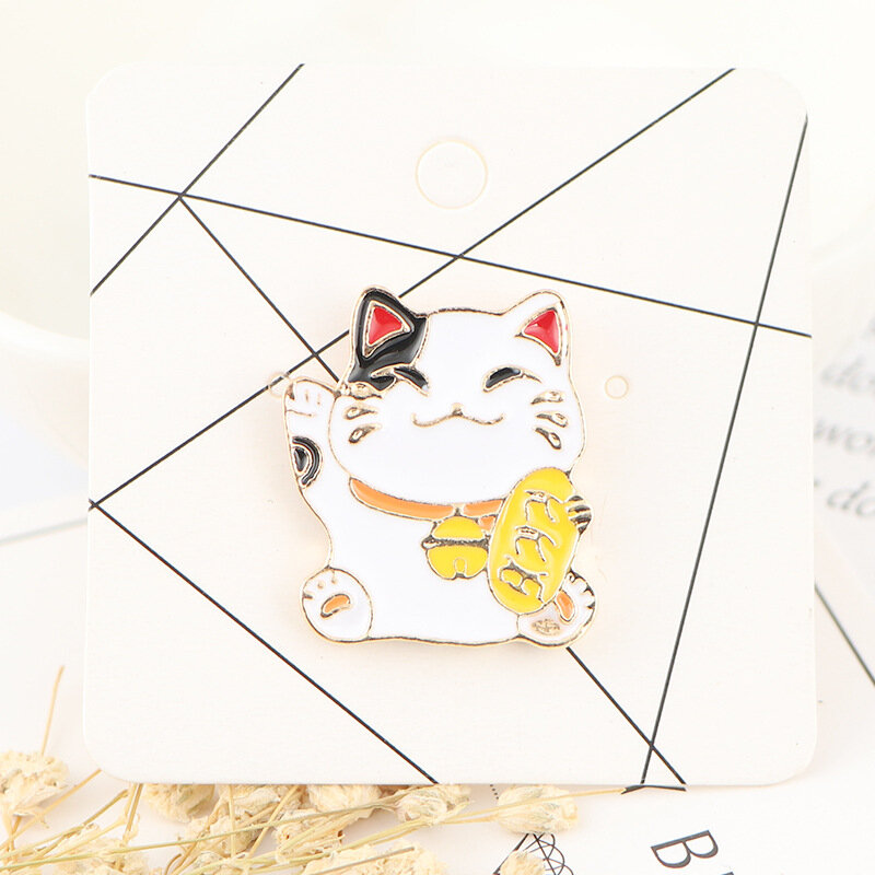 Gato emblema fortuna gato broche dos desenhos animados mini acessórios ins maré marca primavera festival presente ano novo pino
