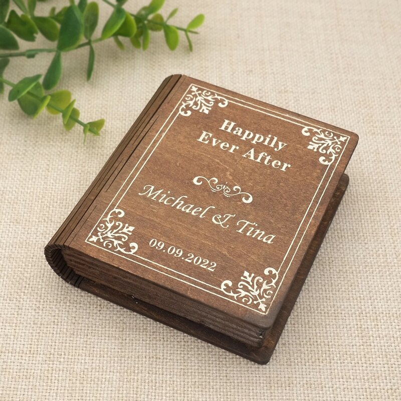 Spersonalizowany ślub pierścionki pudełko niestandardowe obrączki okaziciela poduszka rustykalna drewniana książka Box zaręczynowy uchwyt pierścieniowy Wedding Decor