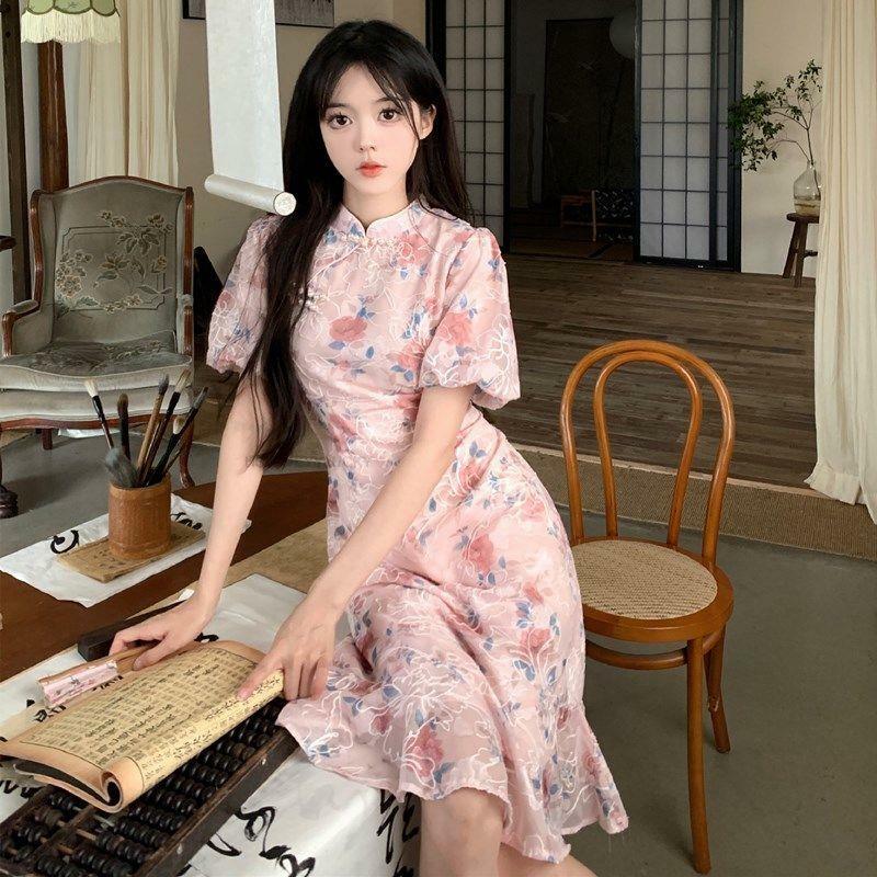 Neue chinesische Stil verbessert Vestidos Japon eses orientalisch imperiert täglich Cheong sam Dame elegant eine Linie Kleid Blume Qipao Kleid
