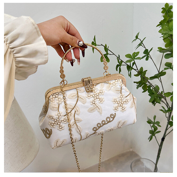 2024 neue Retro-Mode Abend tasche Vintage chinesischen Stil bestickte kleine Kupplungen für Frauen Hochzeits feier Handtasche Umhängetasche