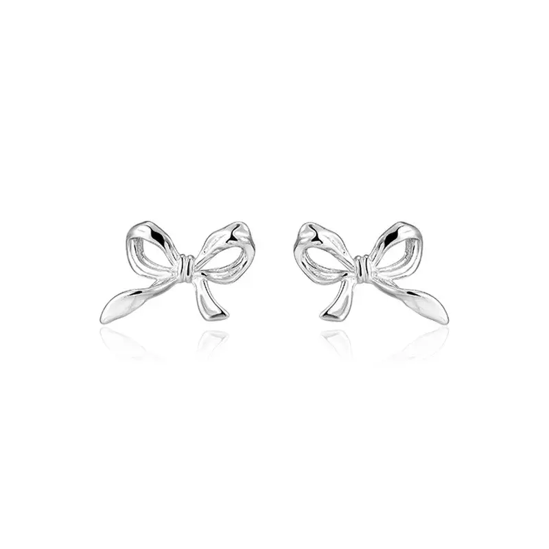 1 par de pendientes de plata con forma de lazo para mujer, Color plateado, Piercing de oreja minimalista Simple, regalo de joyería