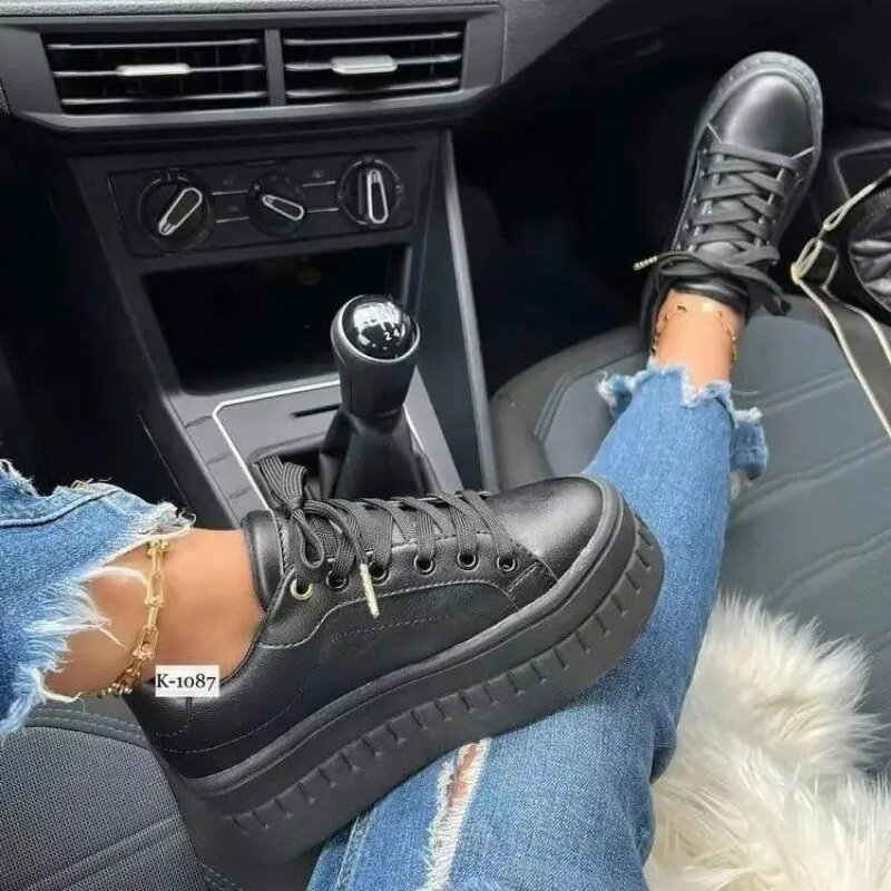 2024 Designer Women Leather Platform Casual Fashion Solid Color Chunky Heel Sneakers Flat Sports Shoes Female Zapatillas Mujer
