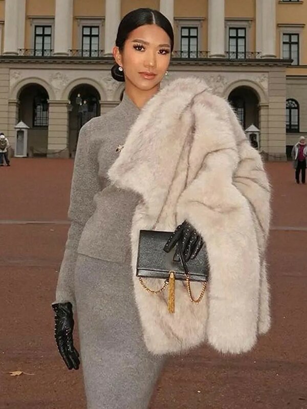 Fashion Luxury Fluffy Faux Fur Women Jacket Winter Long Sleeve Shaggy Overcoats Thick Warm Fox Fur Coat Female Street Outerwear