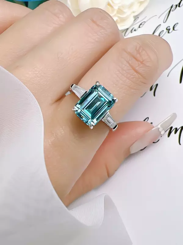 Desire Fashion Rectangle Colored Diamond Jade Cut 925 Silver Ring Set with High Carbon Diamonds Suitable for Niche Women