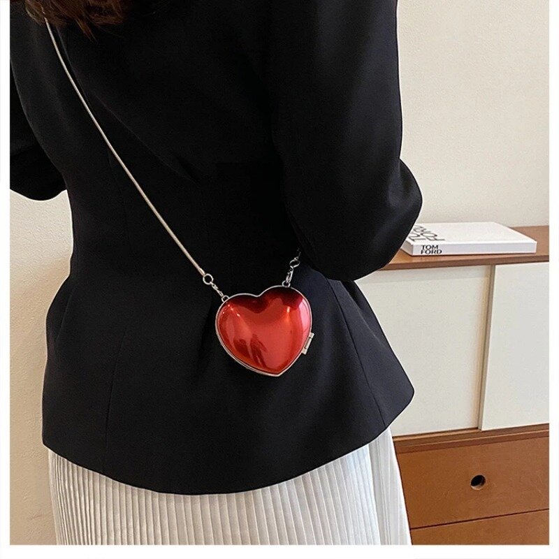 2024 Fashion For Women Ladies Luxury Heart Shape portamonete Evening Party Cute Shoulder Bag borse a tracolla Mini piccole borse