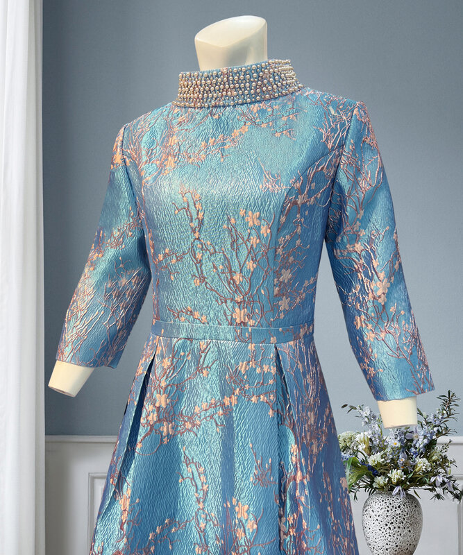 Spersonalizowana niebieska wyszywany koralikami strój z okrągłym dekoltem przez sklep krawiecki suknia ślubna suknia ślubna mama suknie wieczorowe