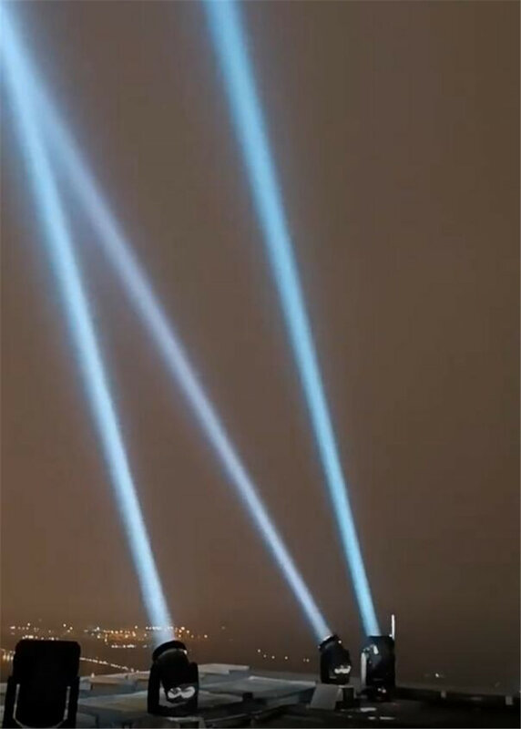 ไฟฉายส่องสว่างในระยะยาวสะพานให้ความสว่างสูงโครงการบนดาดฟ้าพลาซ่าในสวนระเบียงตึกระฟ้ารีสอร์ทโรงยิม