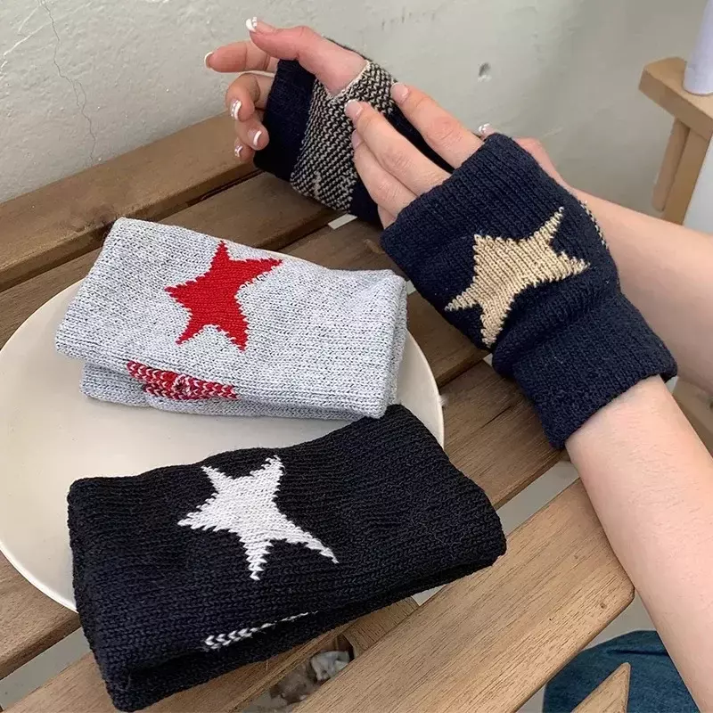 Punk Y2K Star guanti di lana lavorati a maglia moda uomo donna pentagramma mezze dita guanti morbidi caldi a cinque punte con stella senza dita