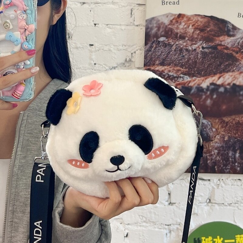 2024 Cute Cartoon peluche borsa fiore Panda borsa a tracolla per bambini Versatile piccolo zaino bambola spalla