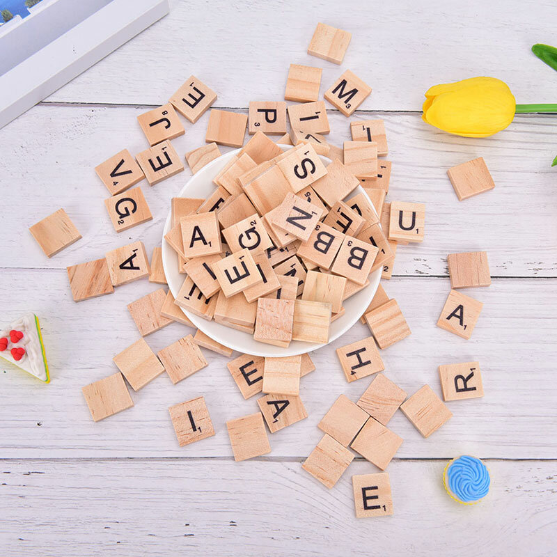 100 sztuk drewniany alfabet płytki Scrabble czarne litery i numery układanka z liczbami