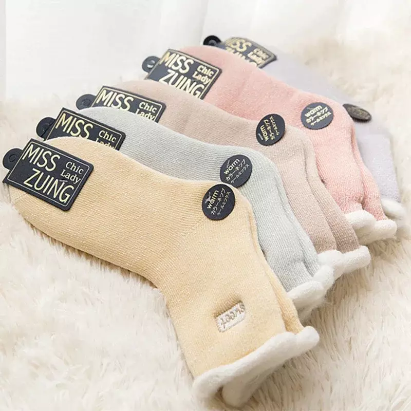 Sweet embroidery Thicken Socks Women Girls Casual Thermal Mid Tube Stockings Winter Warm Cotton Knitted Floor Sleeping Snow Sox