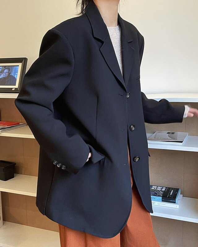 Tuta allentata primaverile 2023 blazer donna Office Lady cappotti coreano Retro Chic Trendy Profile risvolto Slim Black albicocca abbigliamento autunno