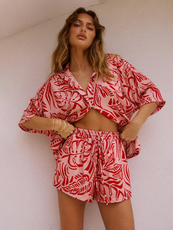 Marthaqiqi stampa Summer Ladies Nightwear Suit mezza manica pigiama colletto rovesciato Sleepwear Shorts Casual Home Clothes Women