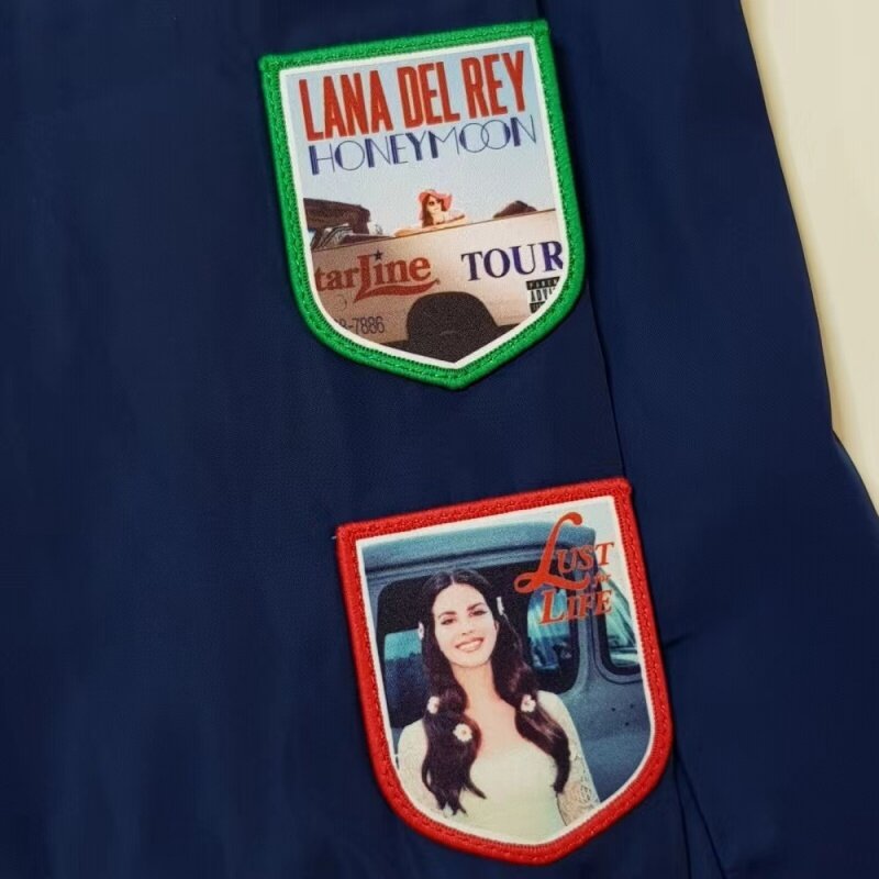 2024 New Commemorative Lana Del Rey Racing Jacket Navy Blue giacca da donna da uomo ricamo Patch Lana Del Rey t-shirt abbigliamento