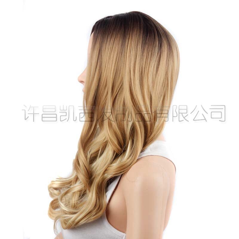 Wholesale wigs for women with gradient color, medium parting, large waves, long curly hair. Available for cross-border e-commerc