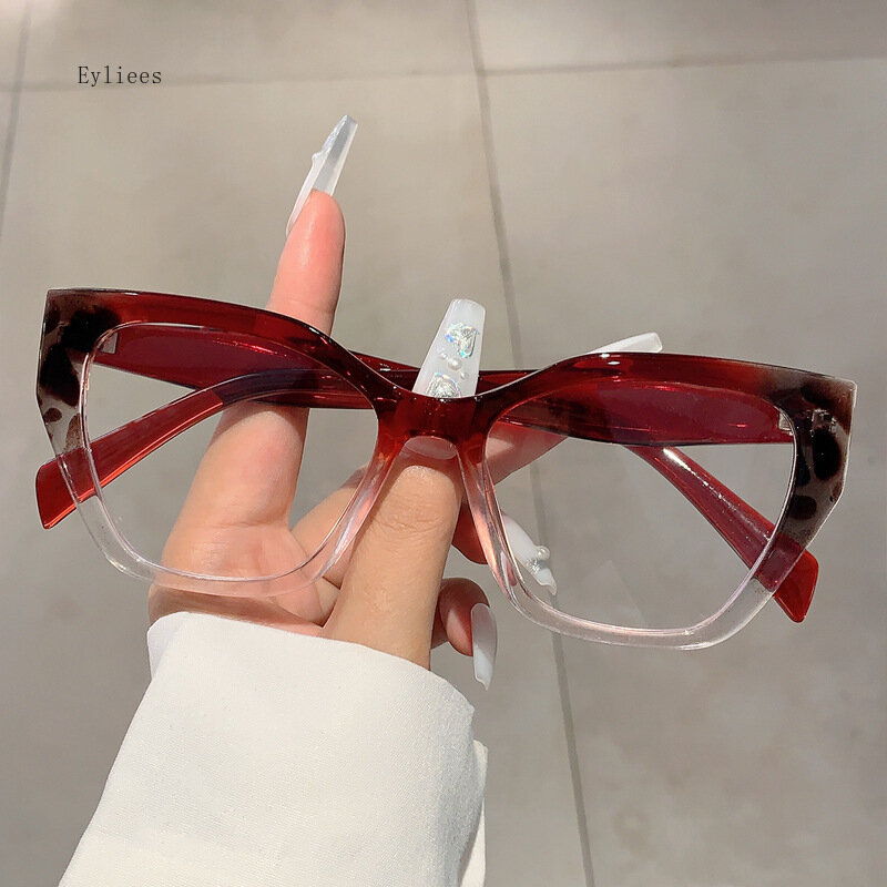 2024 New in Cat's Eye Plain Glasses Frame Women's Fashion PC Eyewear Frame Flat Glasses Luxury Anti Blue Light Optical Glasses