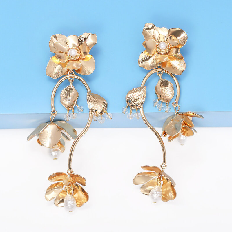 Spring New Flower Super Large Earrings Exaggerate Metal Feeling Tassel Trendy Street Shooting Earrings