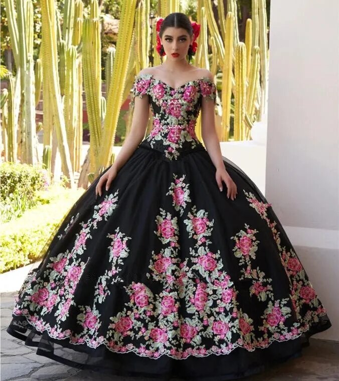Niebieska księżniczka Quinceanera ubiera suknię balową z ramion aplikacje słodkie 16 sukienek 15 Años meksykańskie