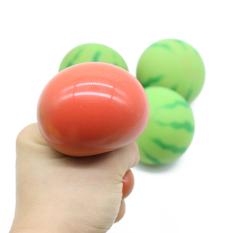 Nuovi giocattoli di compressione dell'anguria della frutta artificiale a rimbalzo lento palla di sfiato rossa per bambini giocattolo di decompressione per adulti