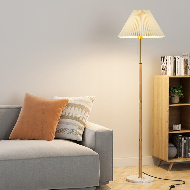 Wysokiej jakości marmurowa lampa podłogowa z drewnianym słupkiem i plisowanym abażurem z tkaniny E27 Żarówka 85V-265V Globalnie Dotyczy do salonu itp